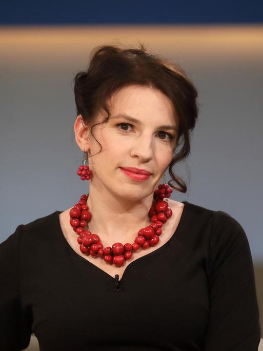 Porträt der Publizistin und Politikerin Marina Weisband