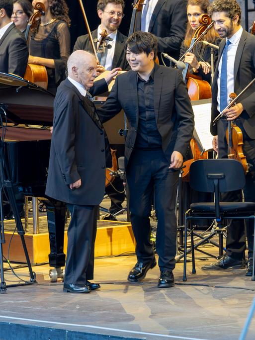 West-Eastern Divan Orchestra - Daniel Barenboim und Lang Lang, Klassik, open air am 10.08.2025, Waldbühne, Berlin, Deutschland 