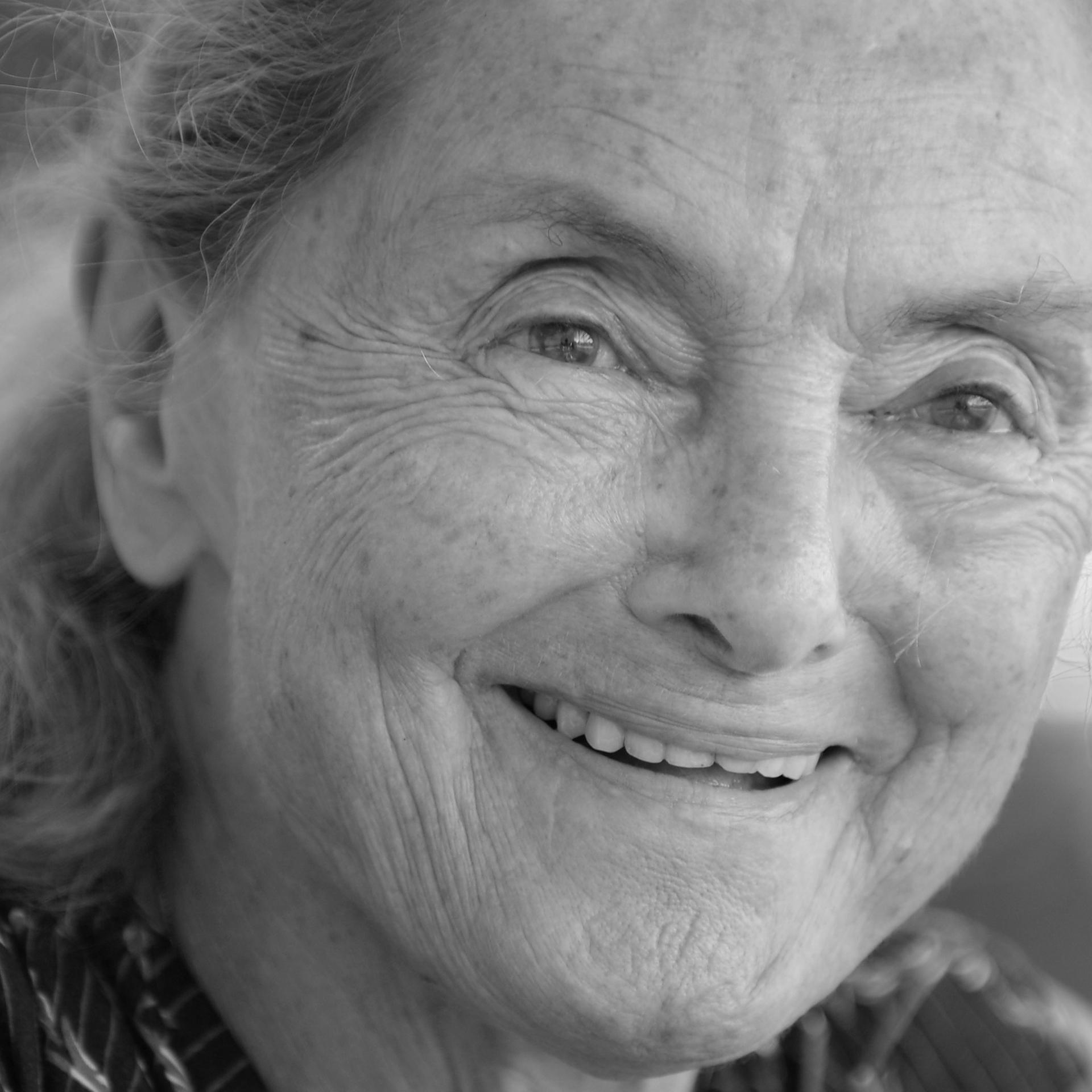 Die österreichische Schauspielerin Erni Mangold während eines Interviews im Jahr 2014.