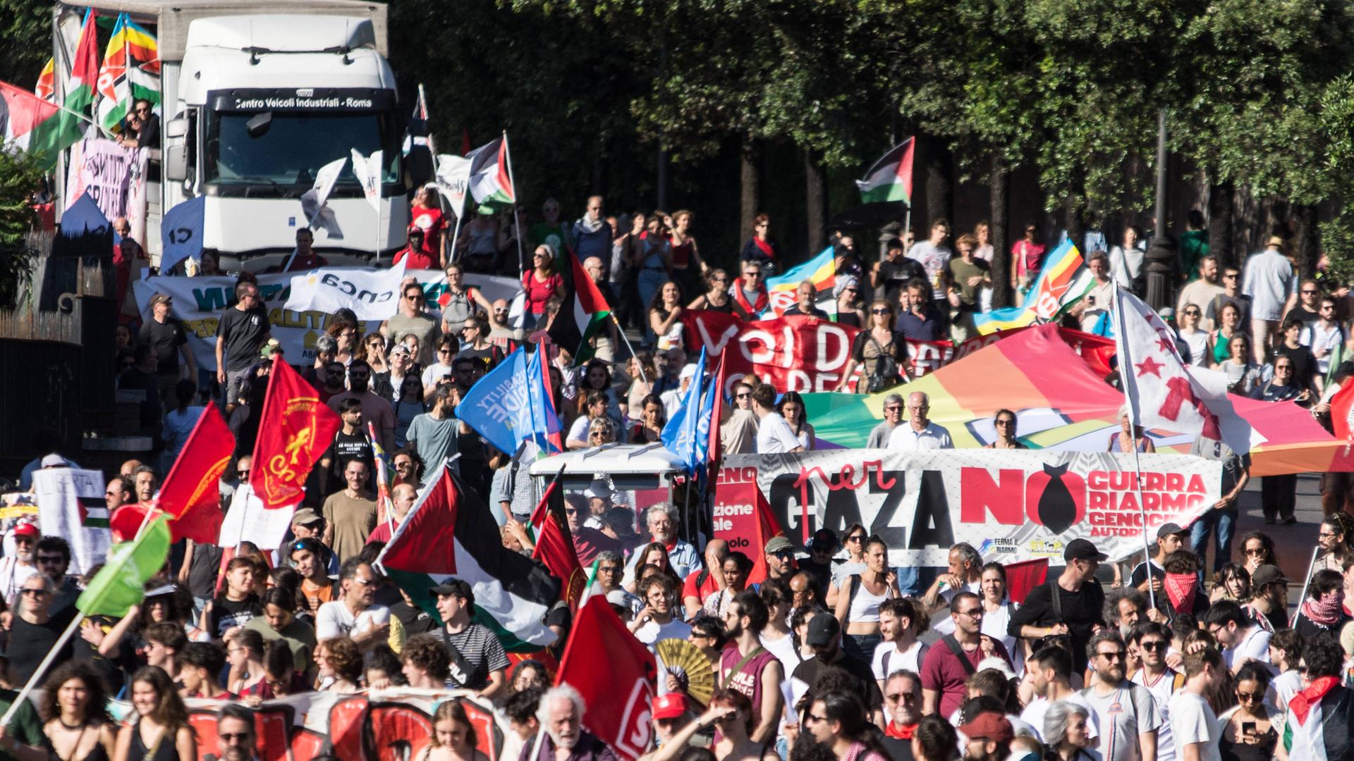 Demonstration für Meinungsfreiheit in der italienischen Hauptstadt Rom am 31. Mai 2025.