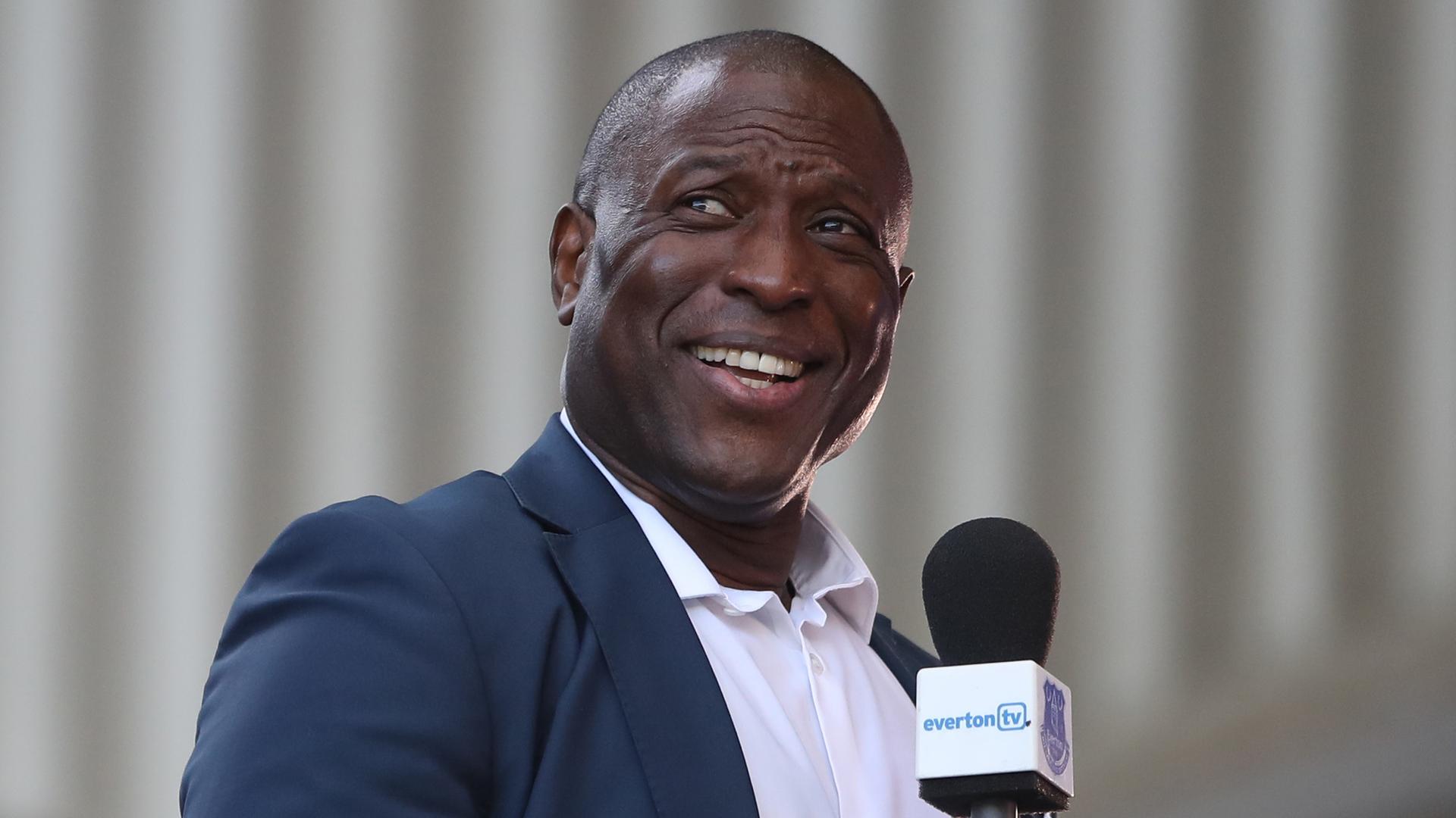 Der frühere Stürmer von Arsenal und Everton, Kevin Campbell. Er starb mit 54 Jahren. Der frühere Stürmer von Arsenal und Everton, Kevin Campbell. Er starb mit 54 Jahren.