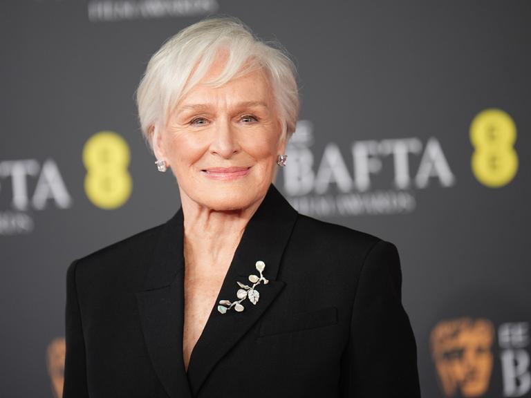 Glenn Close kommt zur Verleihung der 79. British Academy Film Awards (Bafta) in der Royal Festival Hall. 