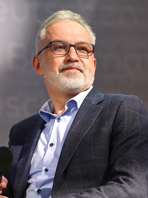 Alherd Bacharewitsch zu sehen auf der Leipziger Buchmesse im März 2025 Alherd Bacharewitsch zu sehen auf der Leipziger Buchmesse im März 2025