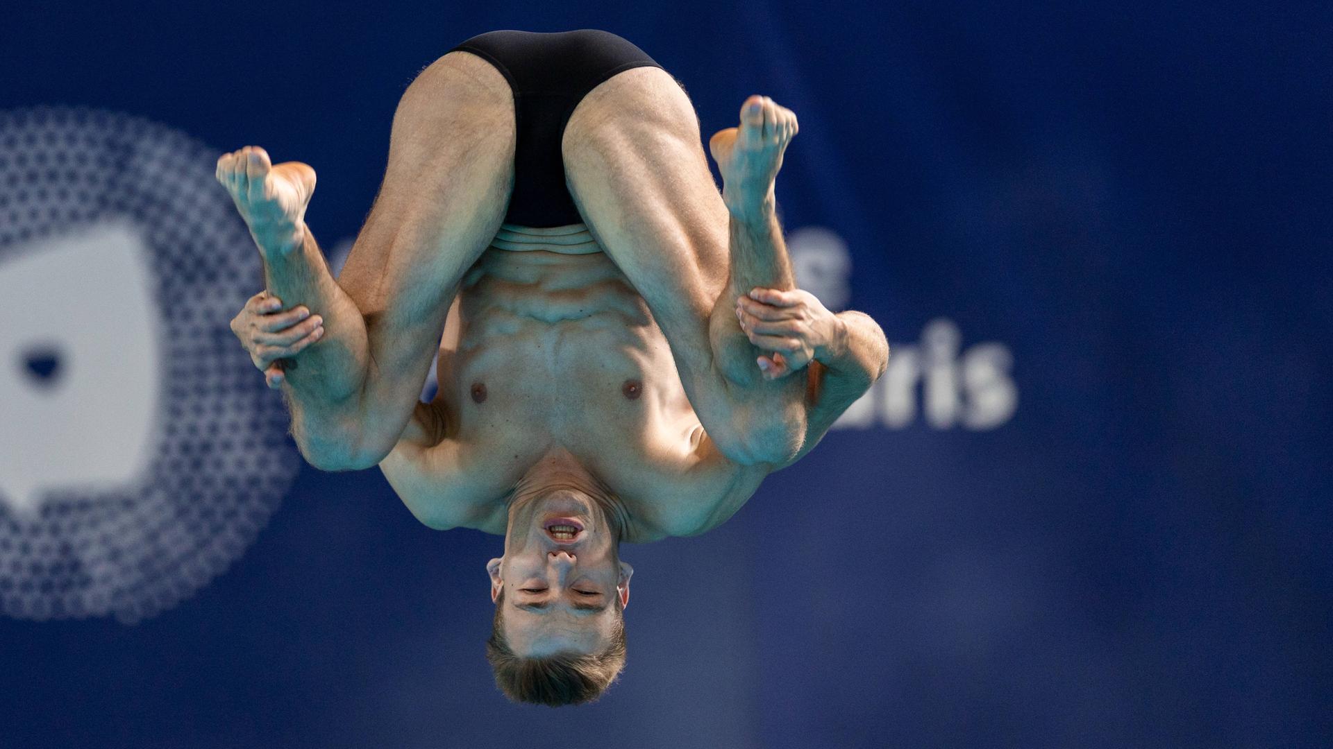 Wasserspringer Moritz Wesemann bei der Schwimm-EM in Paris in Aktion. Wasserspringer Moritz Wesemann bei der Schwimm-EM in Paris in Aktion.