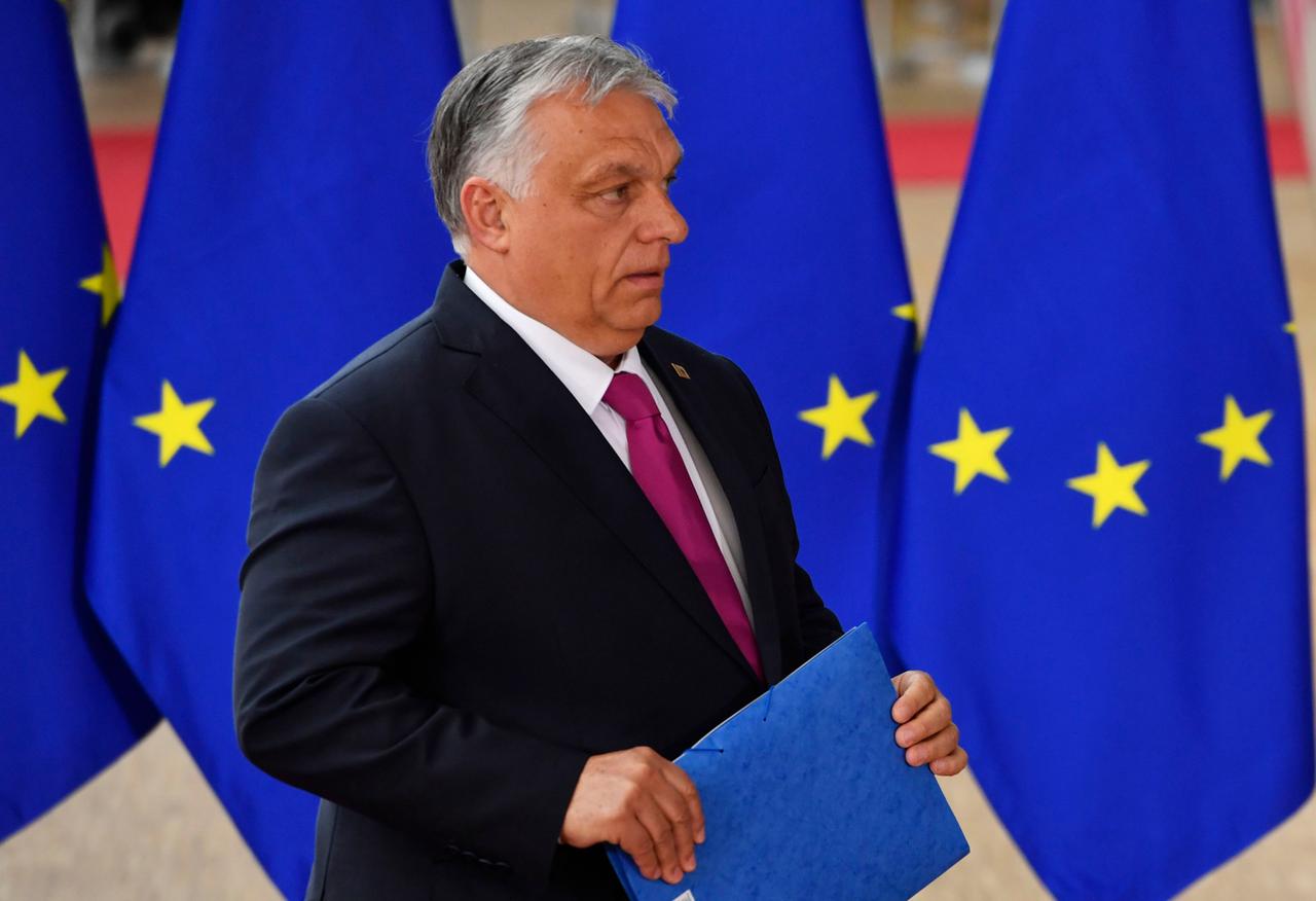 Belgien, Brüssel: Viktor Orban, Premierminister von Ungarn, trifft zu einem außerordentlichen Treffen der EU-Staats- und Regierungschefs in Brüssel ein.
