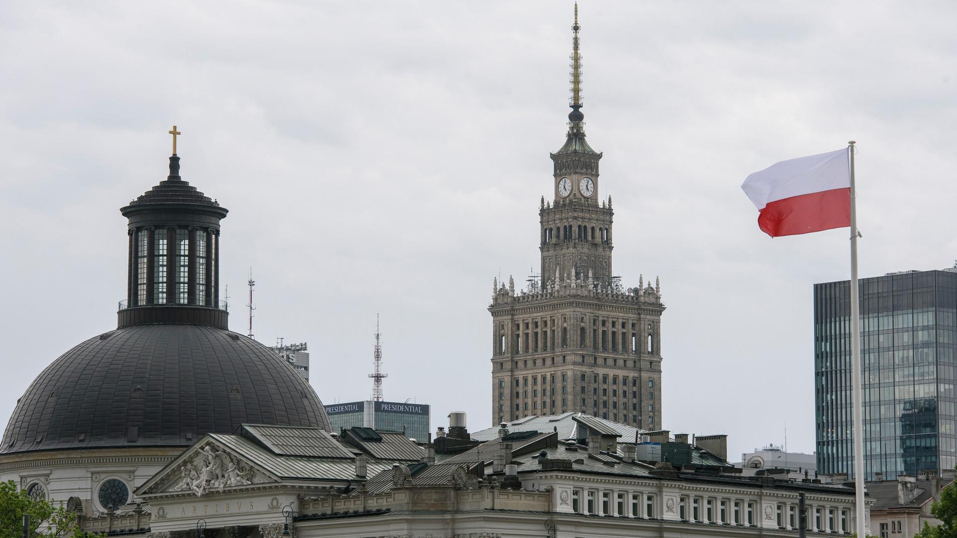 Blick auf die Skyline der polnischen Hauptstadt Warschau.