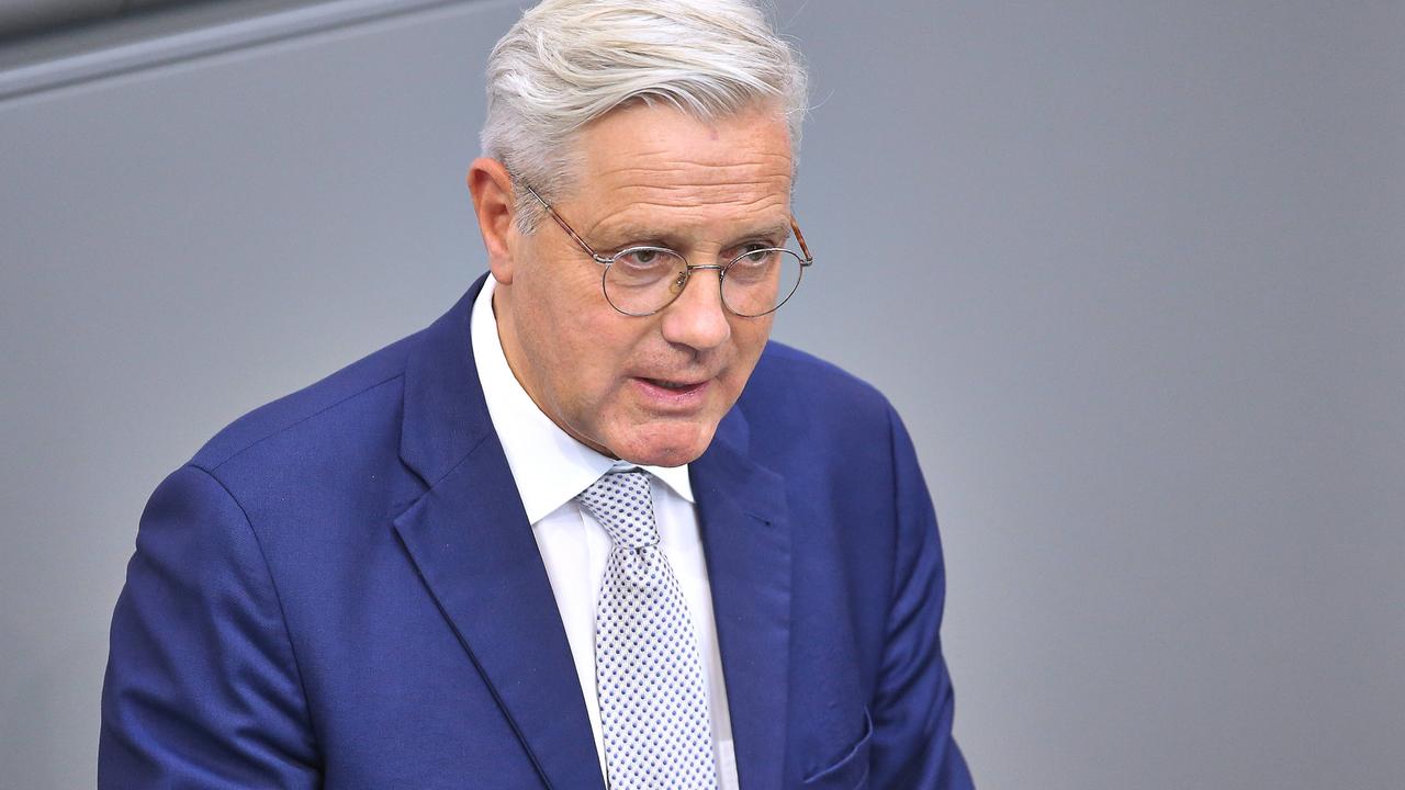 Norbert Röttgen (CDU) spricht im Bundestag