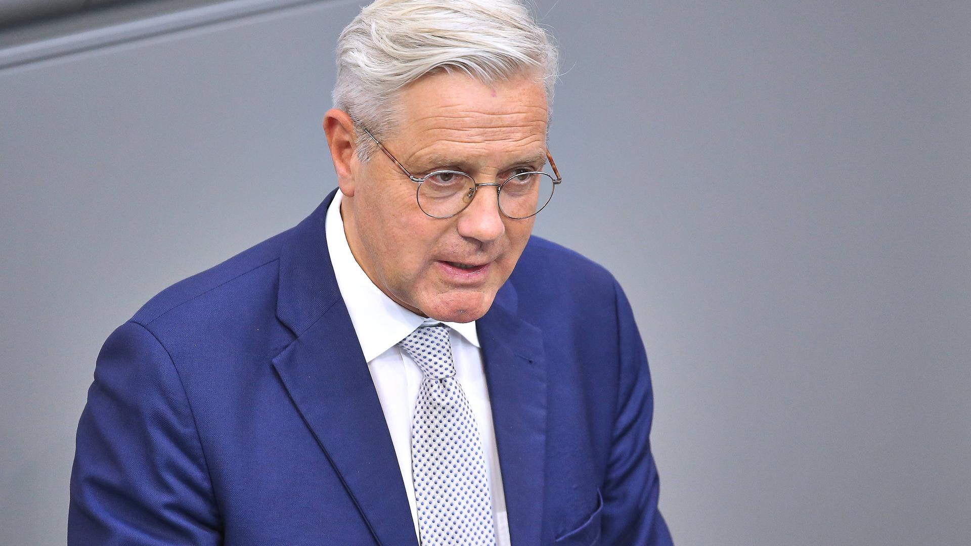 Norbert Röttgen (CDU) spricht im Bundestag Norbert Röttgen (CDU) spricht im Bundestag