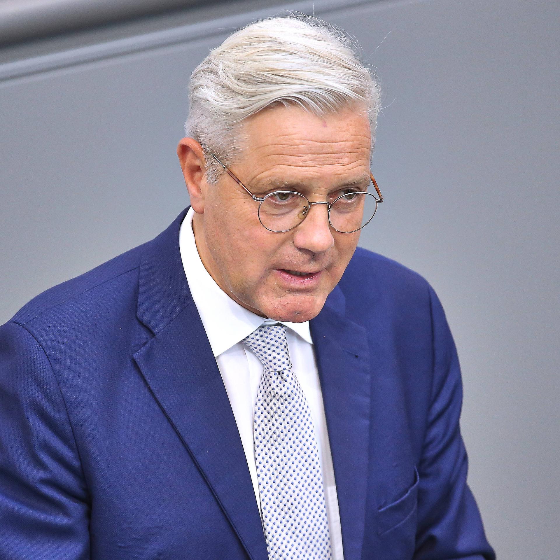 Norbert Röttgen (CDU) spricht im Bundestag