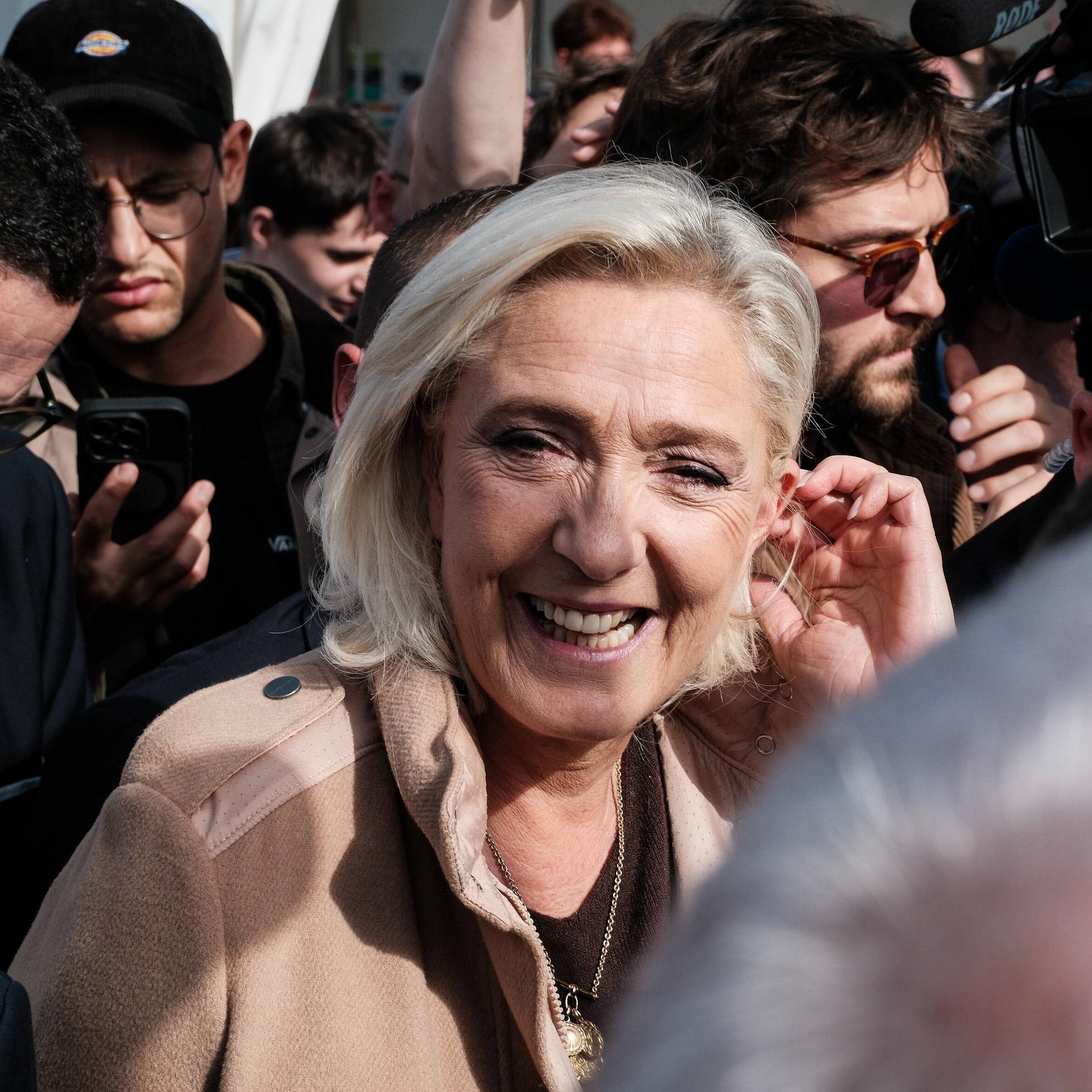 Frankreich - Warum so viele Franzosen Marine Le Pen wählen würden