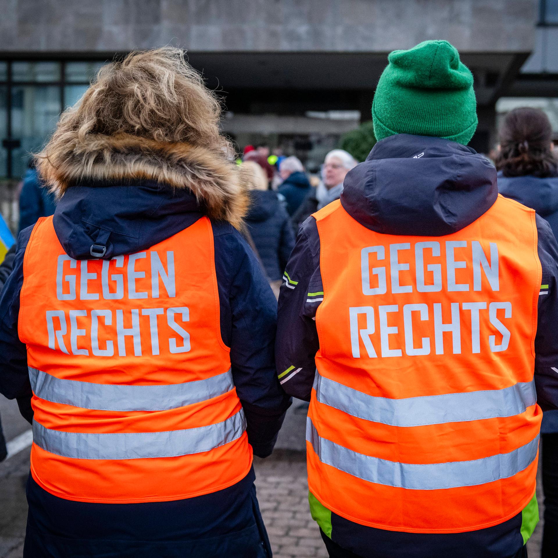 Politische Positionen - Was ist rechts? thumbnail