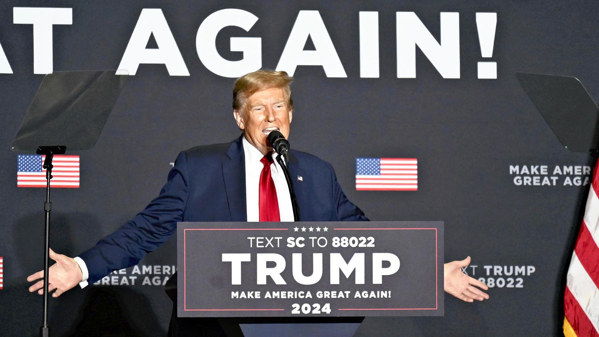 Der frühere US-Präsident Donald Trump bei einer Kundgebung in Charleston, South Carolina