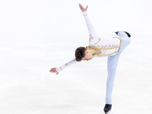 Nikita Starostin zeigt seine Kurzprogramm-Kür bei den Eiskunstlauf-Europameisterschaften in Litauen