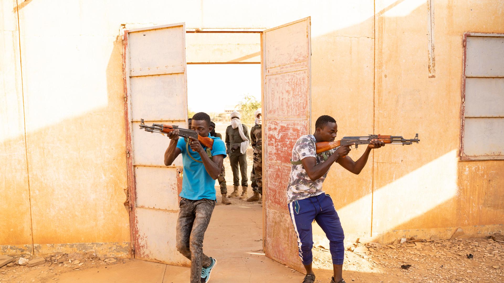 Training der Mali Armed Forces (FAMa) für den Kampf. 