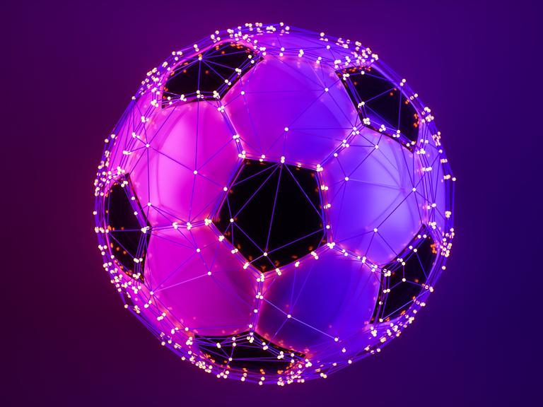 Grafik eines Fußballs, über den ein Raster aus Leuchtpunkten und Verbindungslinien gezogen ist.