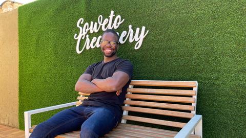 Thando Makhubu in seinem Eiscafé Soweto Creamery.