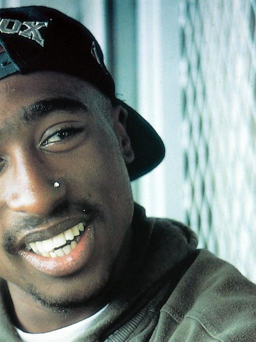 Entertainment: Tupac Shakur Jul 23, 1993 Entertainment: Tupac Shakur Jul 23, 1993