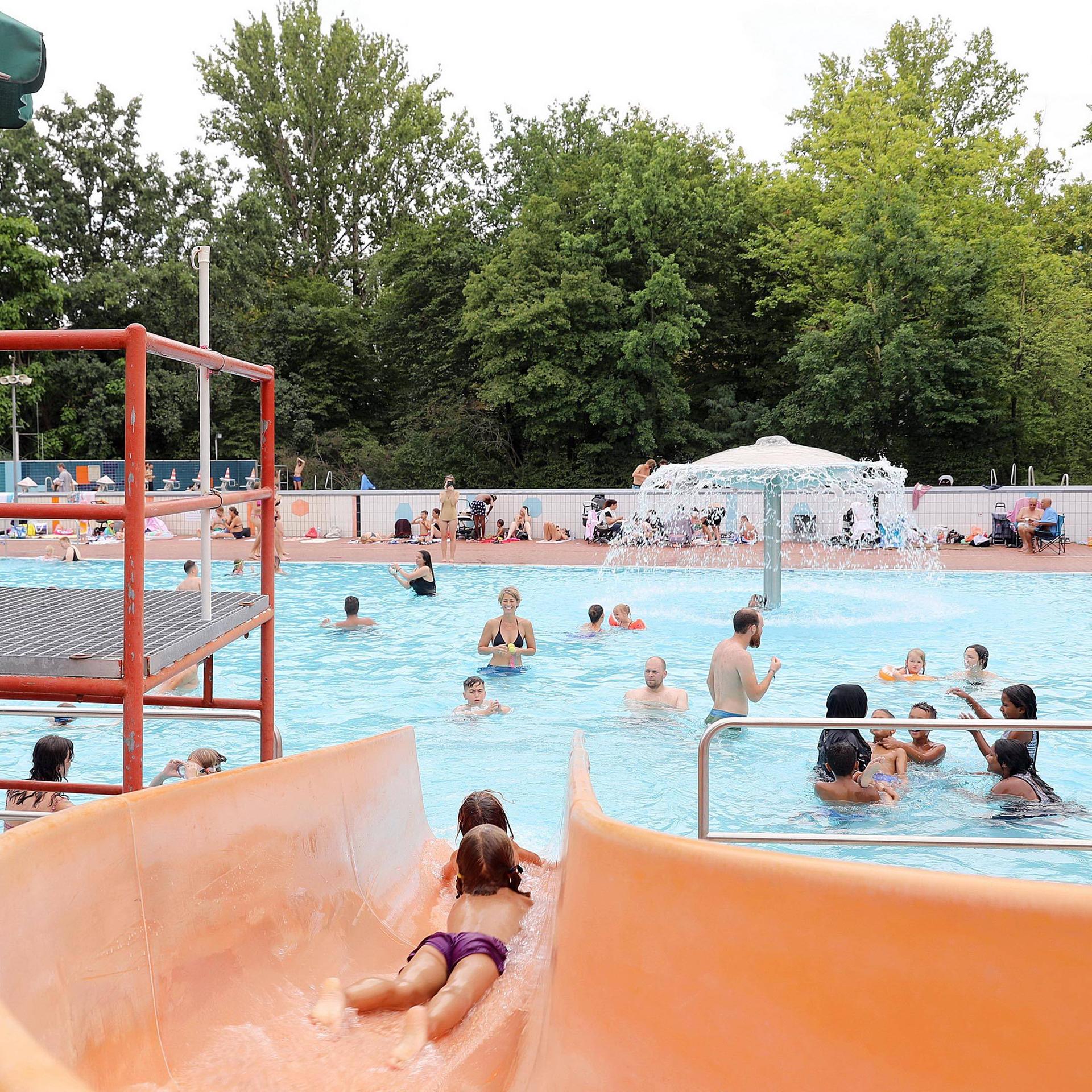 Prinzenbad - Eine Saison im Berliner Wasserdorf