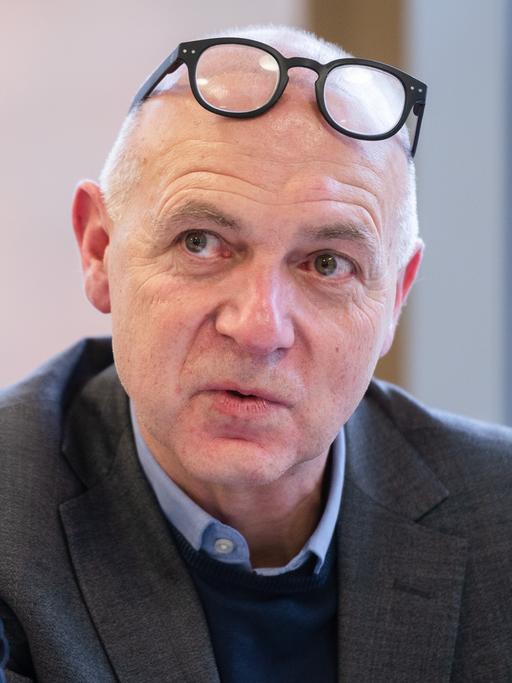 Bernd Neuendorf ist der Favorit bei der Wahl des neuen DFB-Präsidenten.