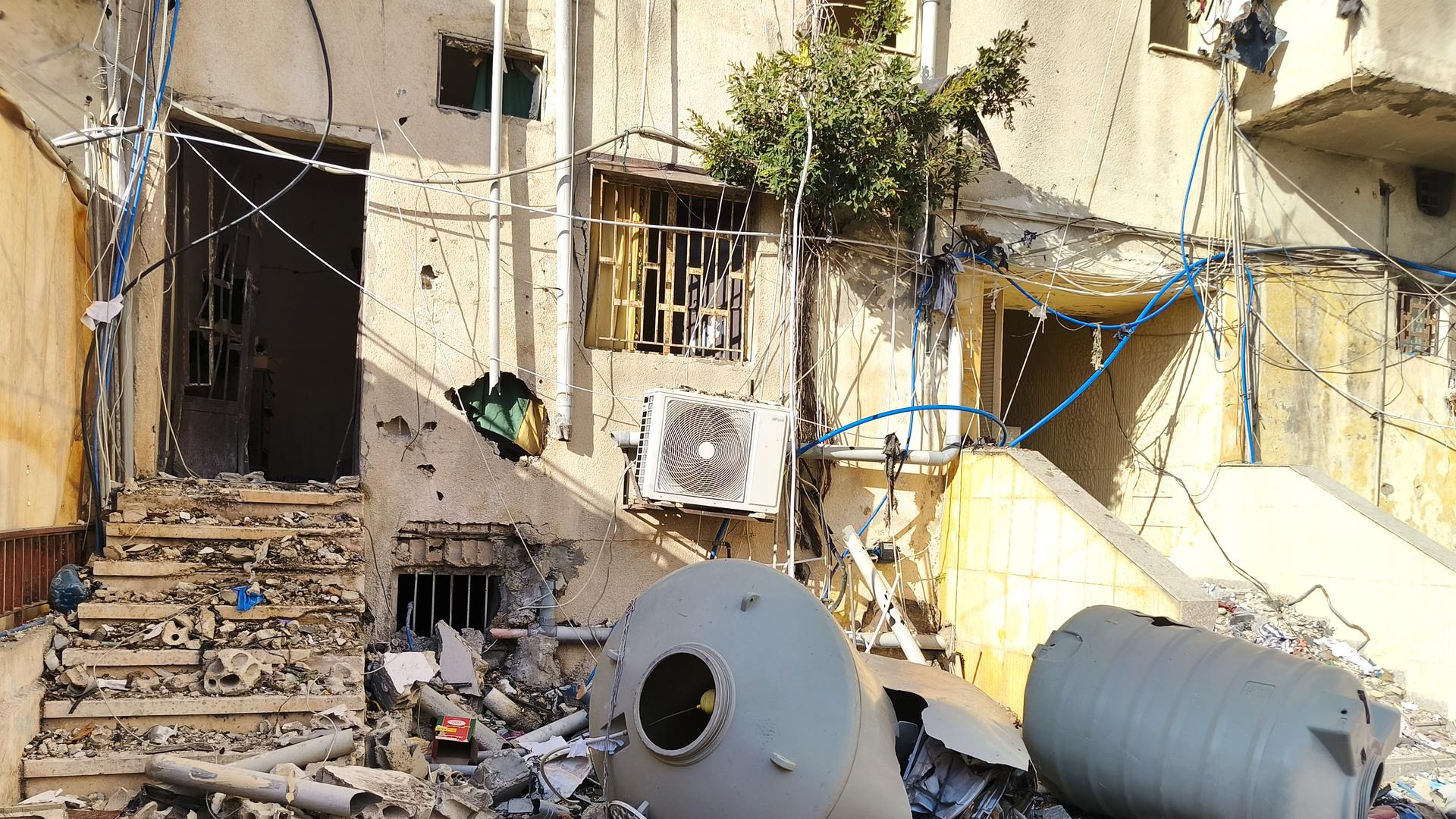Zerstörte Gebäude in Südlibanon nach einem israelischen Angriff. Zerstörte Gebäude in Südlibanon nach einem israelischen Angriff.