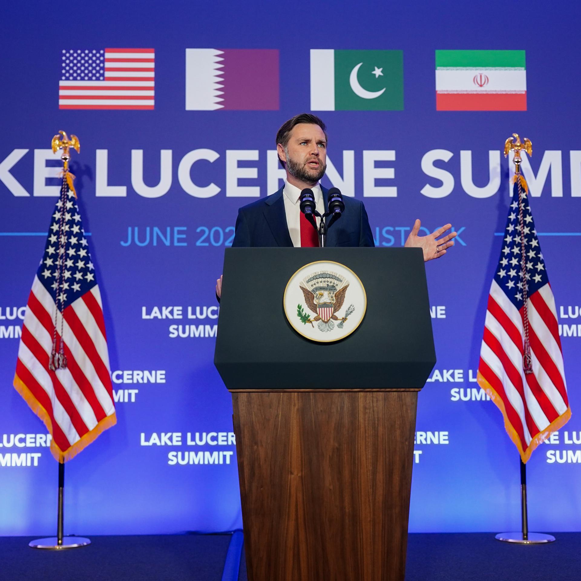 Vizepräsident JD Vance spricht in Obbürgen bei Luzern (Schweiz) 