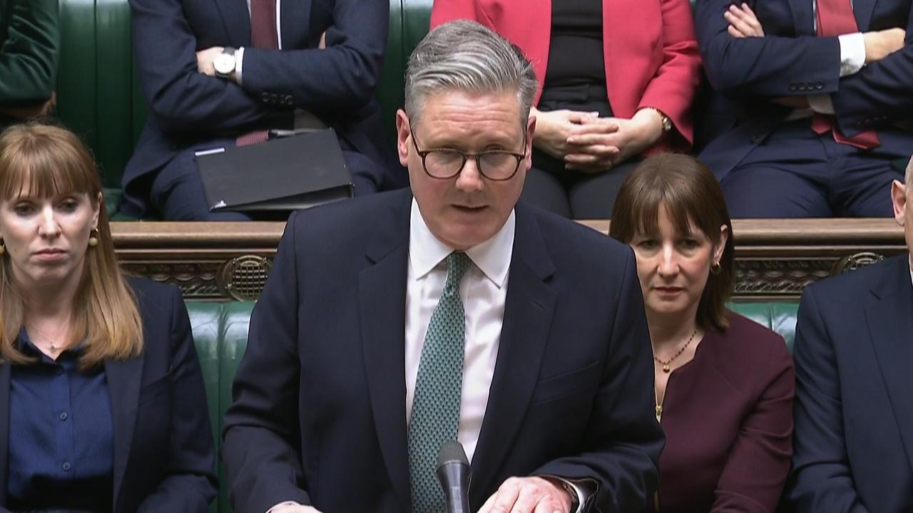 Großbritanniens Premierminister Starmer spricht im House of Commons in London.