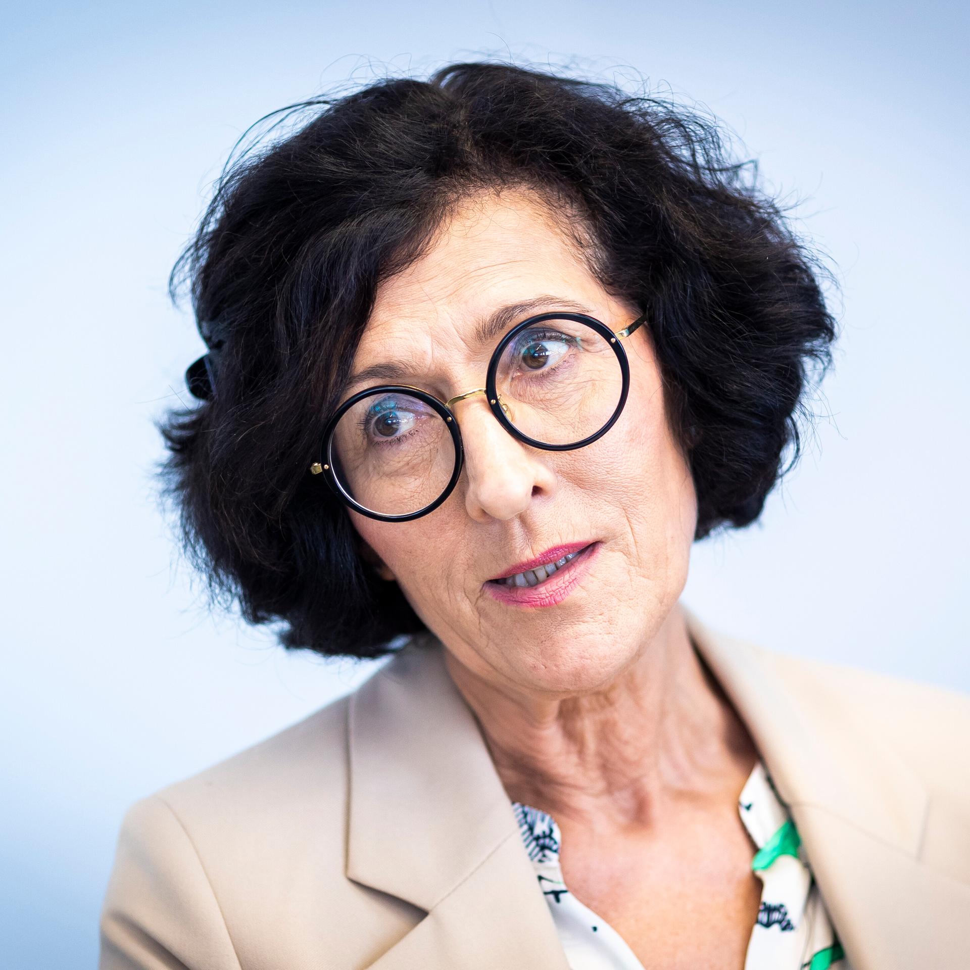 Pflege-Expertin: Die Pflege in Deutschland steht auf der Kippe
