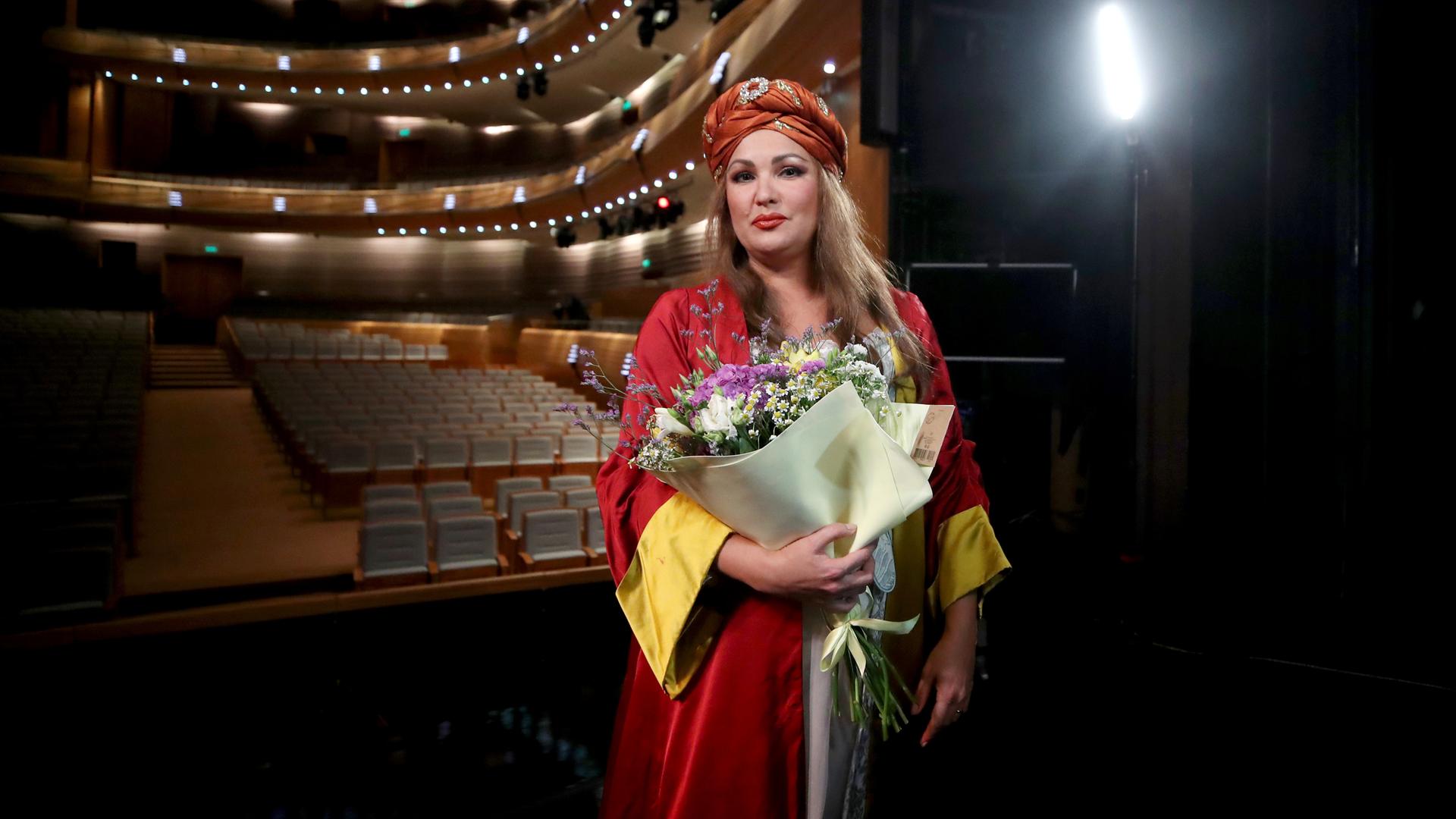 Anna Netrebko auf der Bühne des Mariinsky Theaters in St. Petersburg.