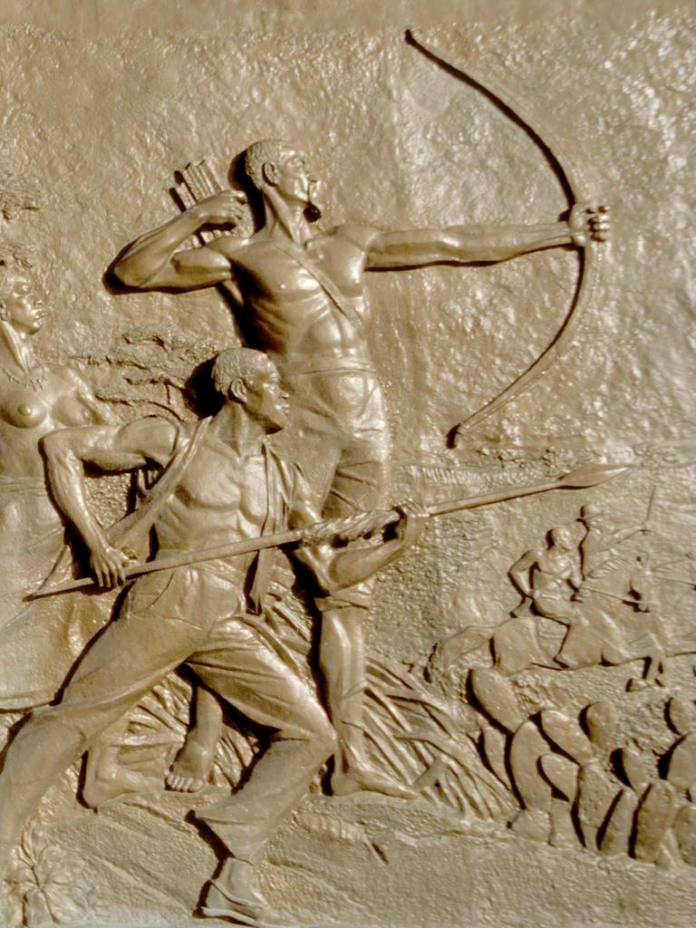 Relief einer allegorischen Darstellung des Herero- und Nama-Aufstandes gegen die deutsche Kolonialmacht 1904/05