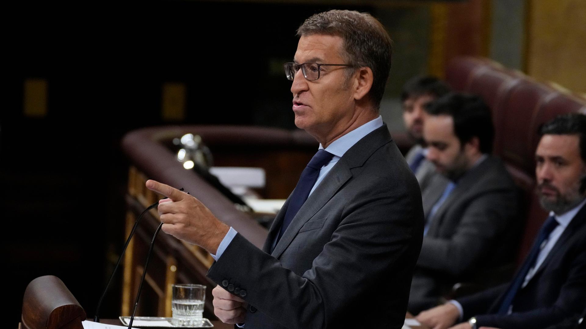 Spanien - Parlament lehnt Feijóo erneut als Regierungschef ab