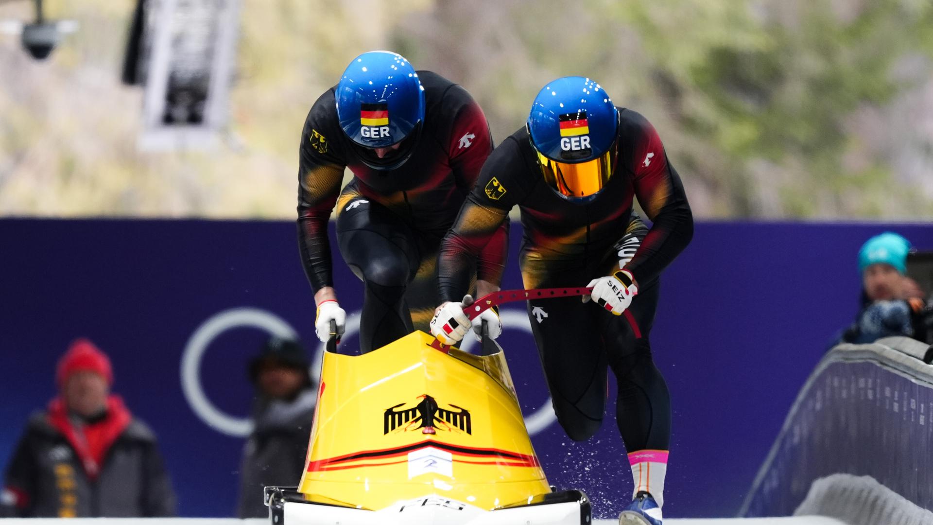 Francesco Friedrich und Alexander Schüller beim Start Francesco Friedrich und Alexander Schüller beim Start