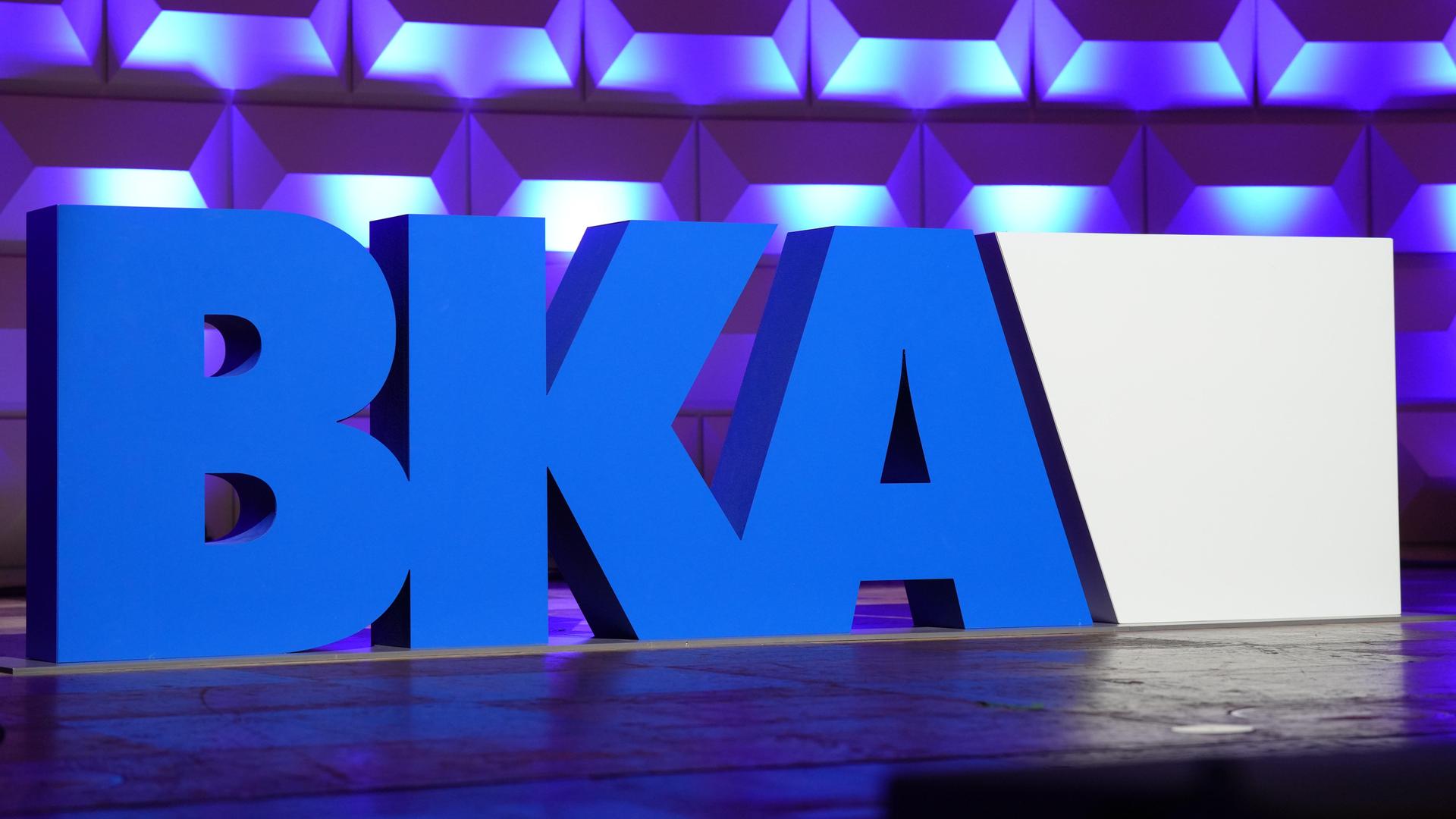 Wiesbaden - 75 Jahre BKA - Heute Festakt mit Kanzler und Innenminister