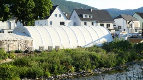 Provisorisches Sportzelt der TuS Ahrweiler