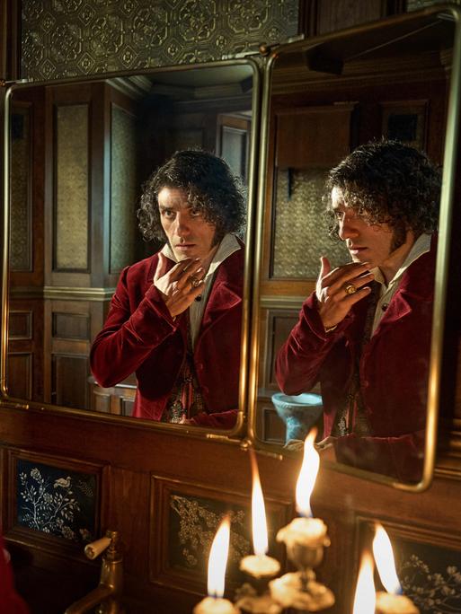 Oscar Isaac as Victor Frankenstein in der neuen Verfilmung von "Frankenstein!"