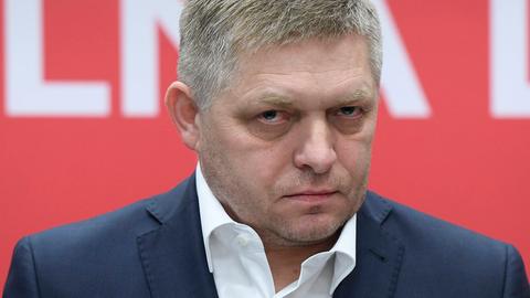 Porträt des slowakischen Politikers Robert Fico in Bratislava, 2020.