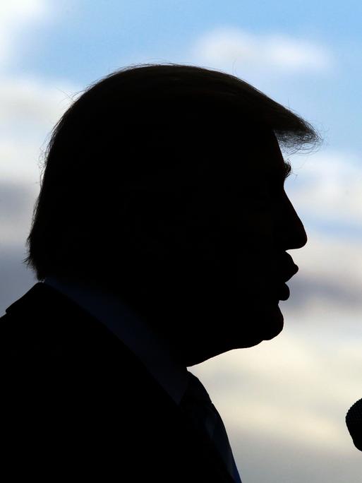 Donal Trump während einer Pressekonferenz im Oktober 2011.