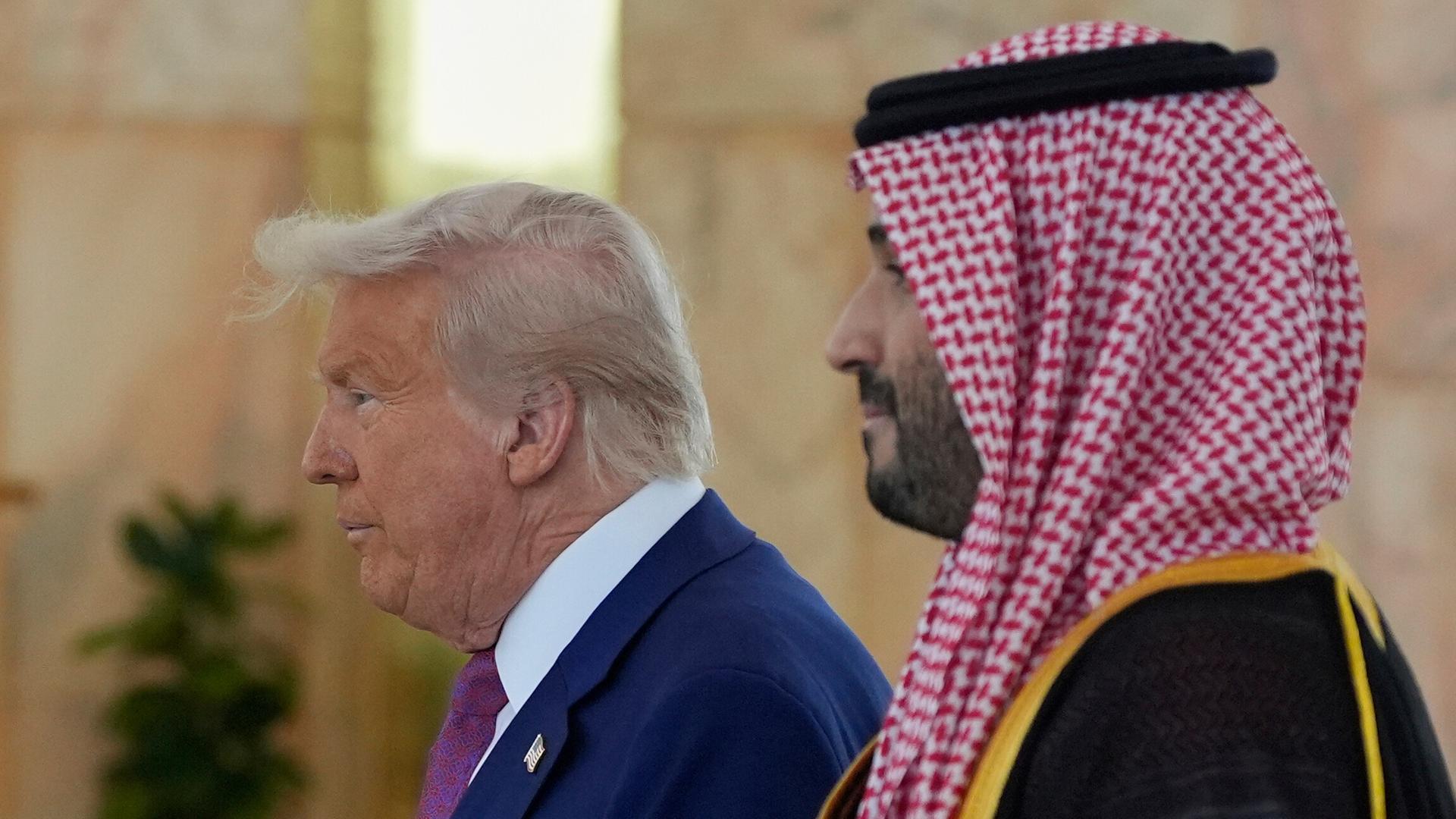 Das Bild zeigt US-Präsident Trump mit dem saudischen Kronprinzen Mohammed bin Salman.