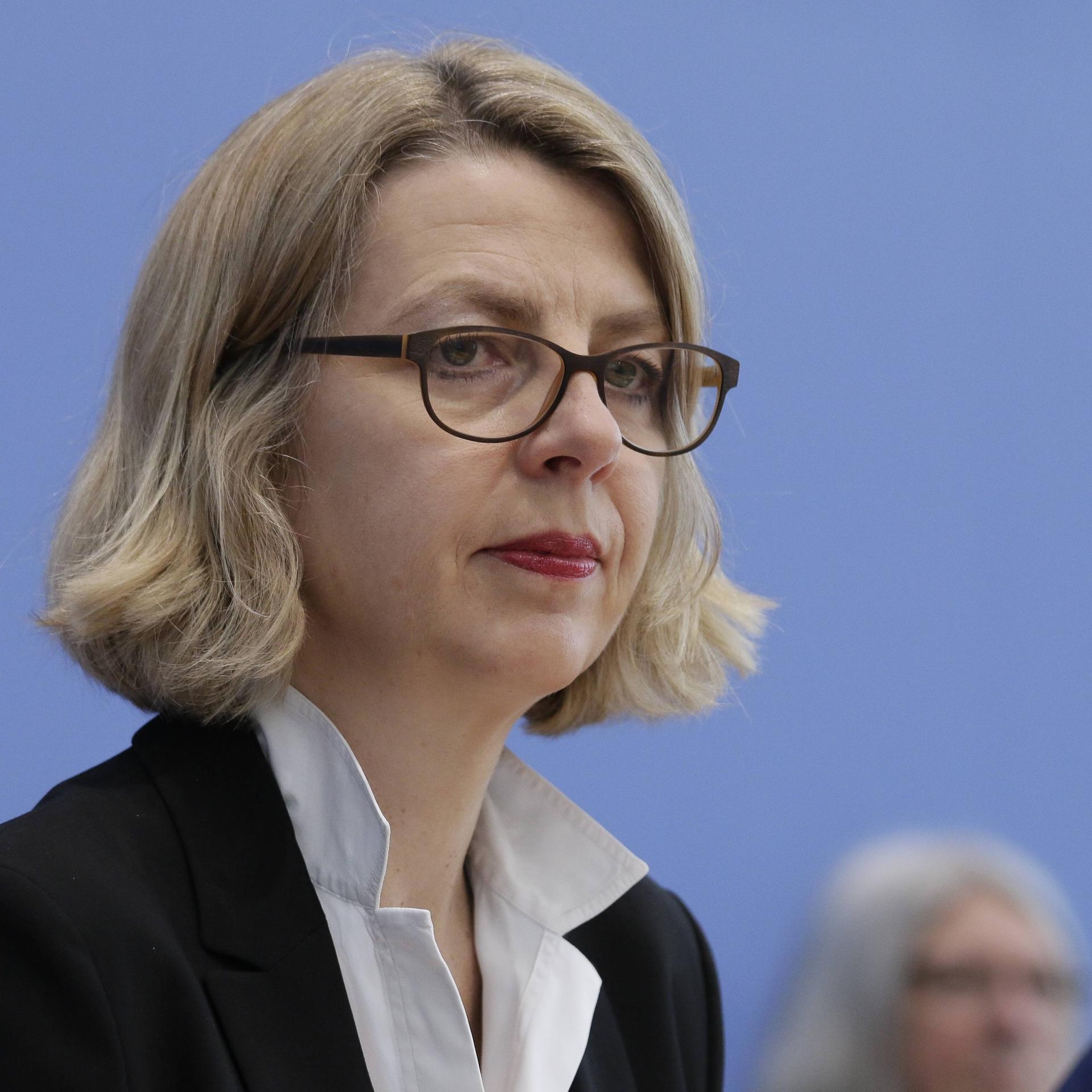 Sabine Andresen bei der Bundespressekonferenz 2016