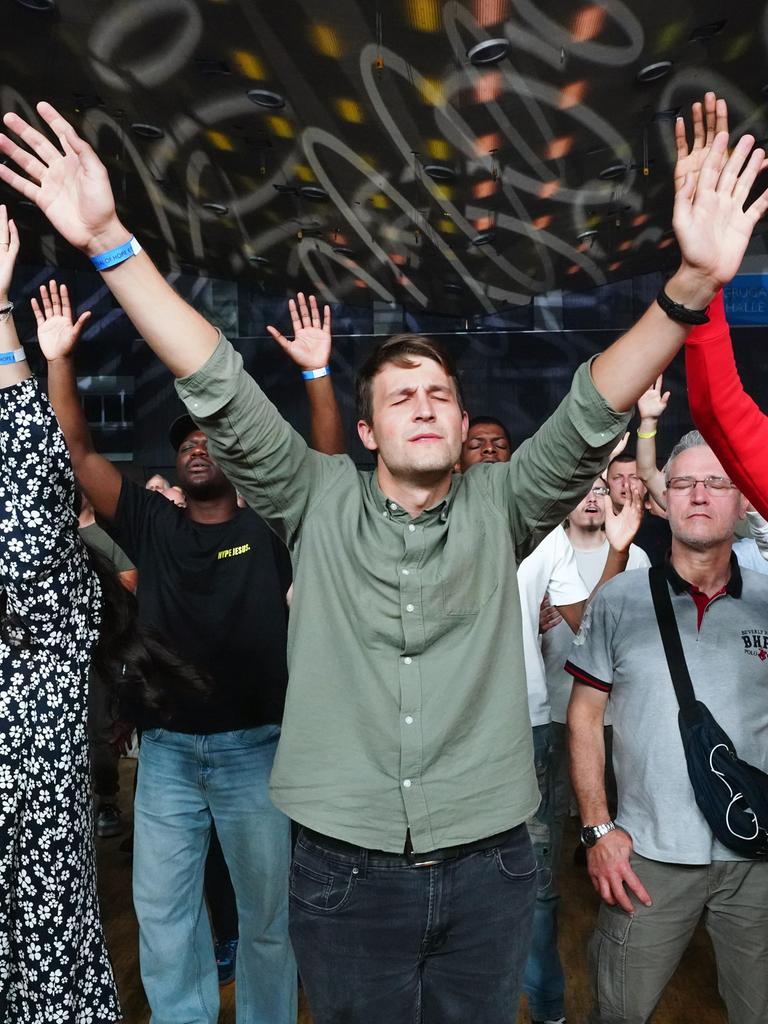 Die Evangelisationsveranstaltung "Festival of Hope" (Festival der Hoffnung) der Missionsgesellschaft des früheren US-Baptistenpredigers Billy Graham (1918-2018) am 07.10.2023 in Essen.