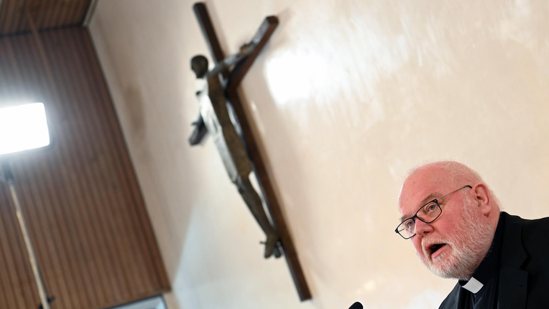 Kardinal Reinhard Marx, Erzbischof von München und Freising, äußert sich bei einer Pressekonferenz zum Gutachten zu sexueller Gewalt gegen Kinder und Jugendliche im katholischen Erzbistum München und Freising. 
