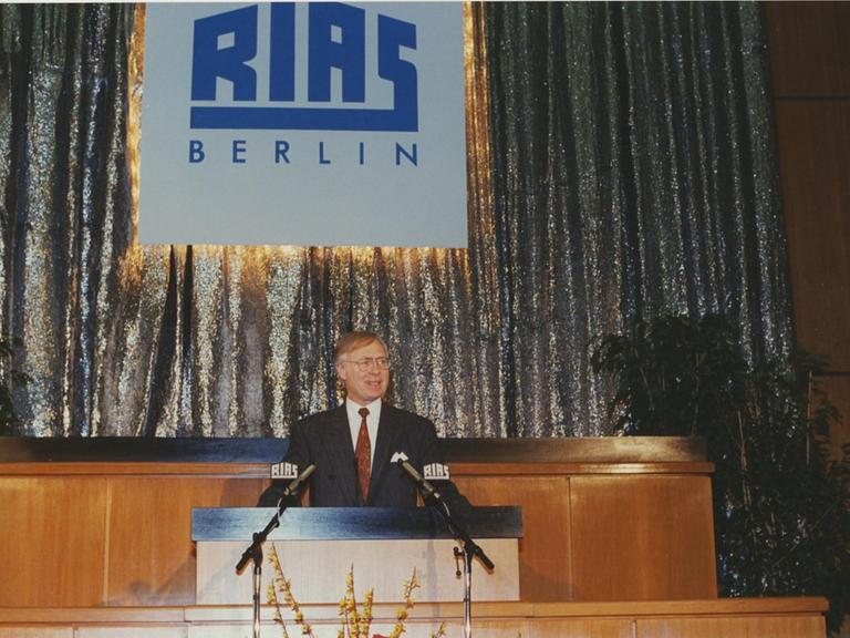 Feier zur Gründung von Deutschlandradio am 9. Februar 1994 im Rathaus Schöneberg