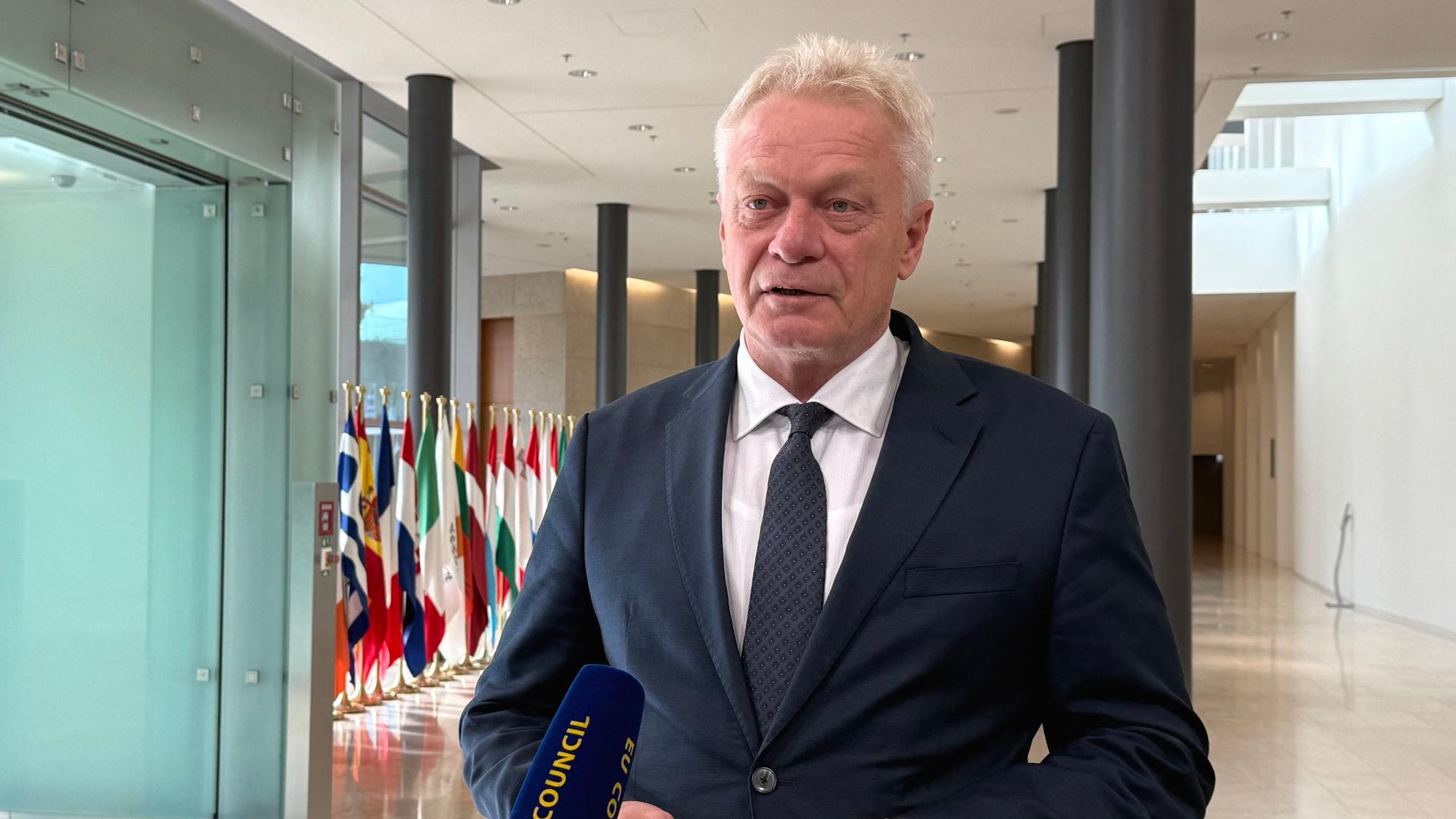 Alois Rainer (CSU), Bundesminister für Ernährung und Landwirtschaft, kommt zu einem Treffen der europäischen Agrar- und Fischereiminister. Alois Rainer (CSU), Bundesminister für Ernährung und Landwirtschaft, kommt zu einem Treffen der europäischen Agrar- und Fischereiminister.