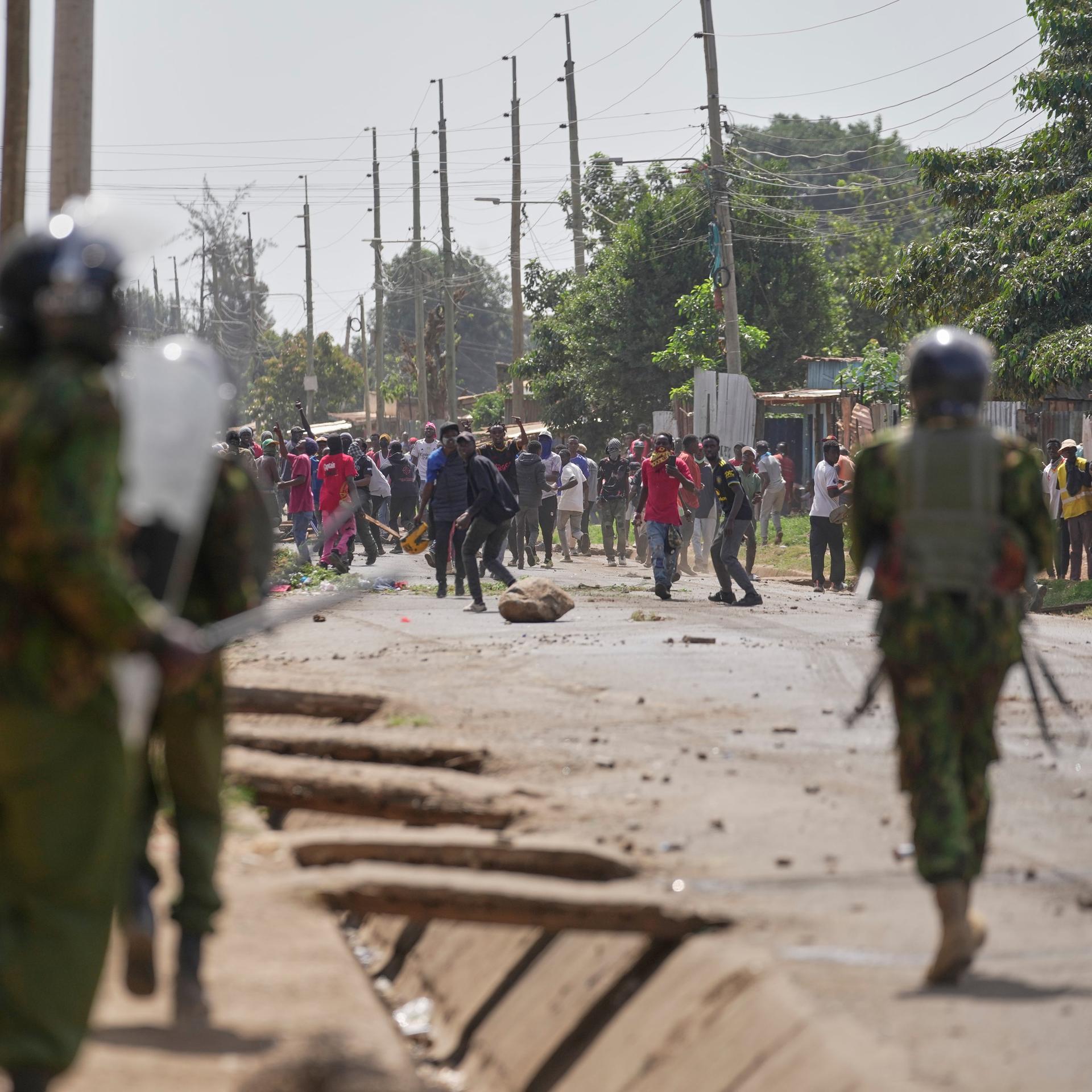 Kenia - Ein Toter bei Protesten gegen eine Ebola-Q