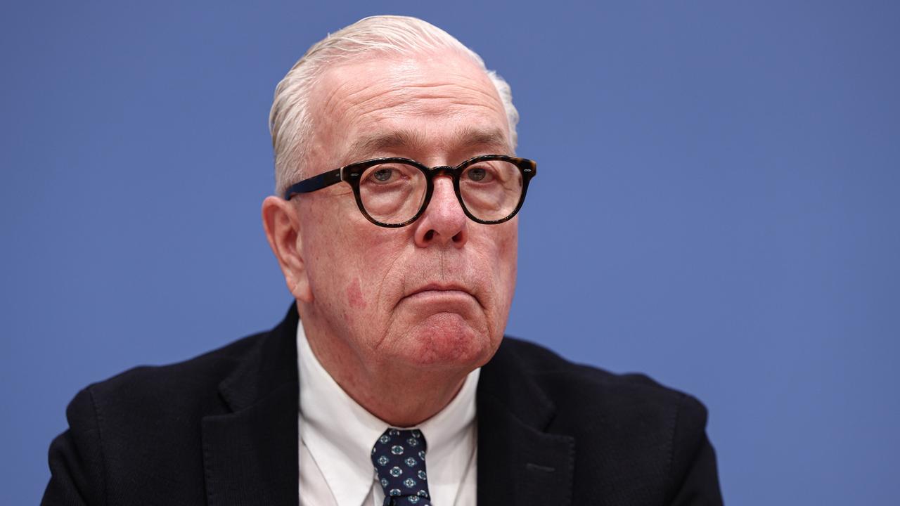 Klaus Reinhardt, Präsident der Bundesärztekammer, nimmt an einer Pressekonferenz teil.
