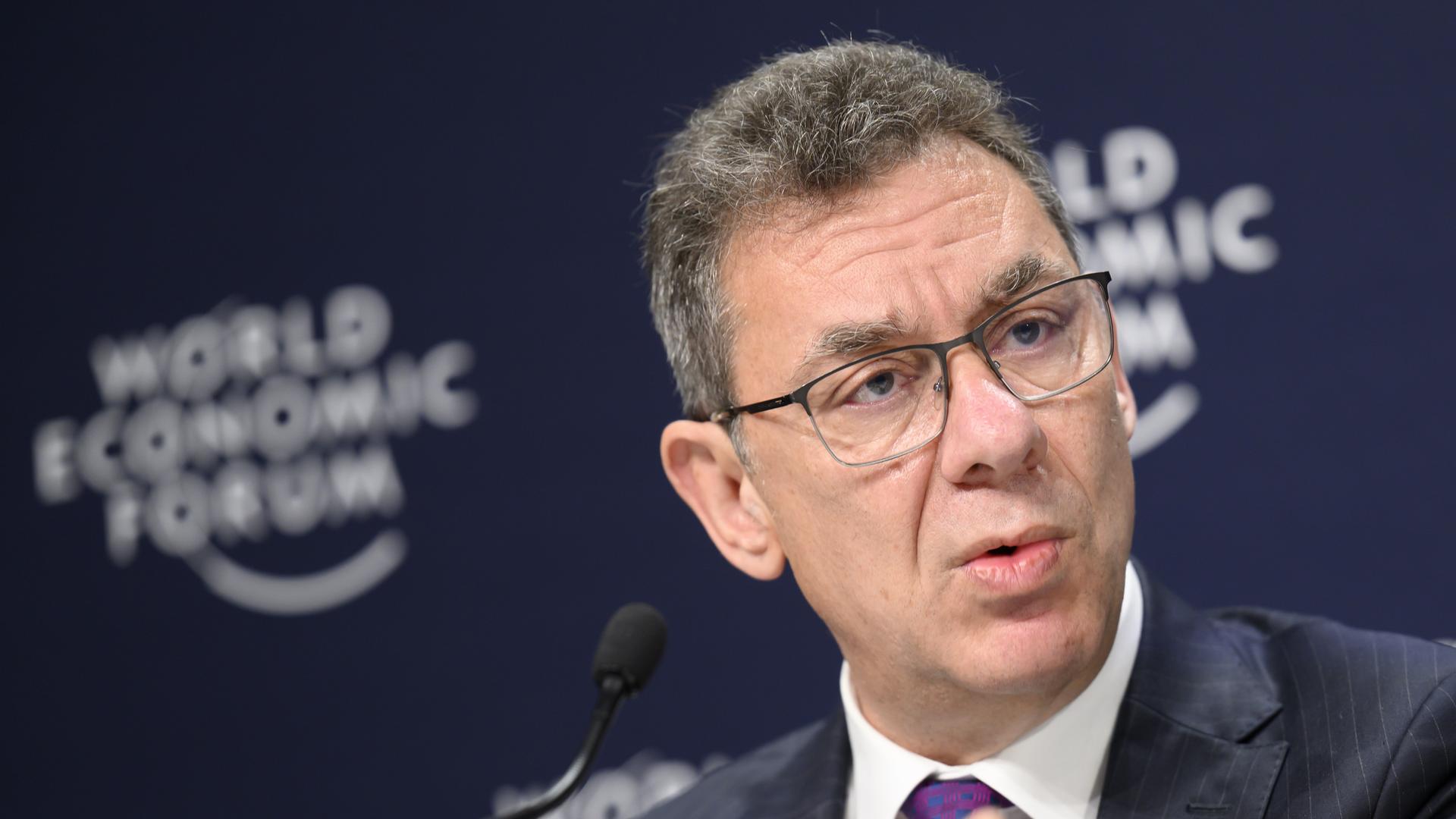Albert Bourla, CEO von Pfizer, nimmt an einer Pressekonferenz von Pfizer im Rahmen des 51. jährlichen Weltwirtschaftsforums (WEF) in Davos teil. Albert Bourla, CEO von Pfizer, nimmt an einer Pressekonferenz von Pfizer im Rahmen des 51. jährlichen Weltwirtschaftsforums (WEF) in Davos teil.