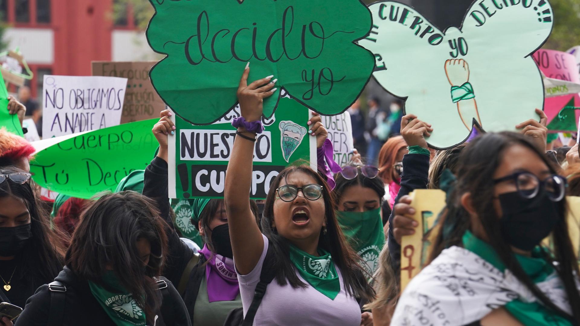 Mexiko-Stadt: Frauen protestieren am Internationalen Aktionstag für das Recht auf sichere Abtreibung.