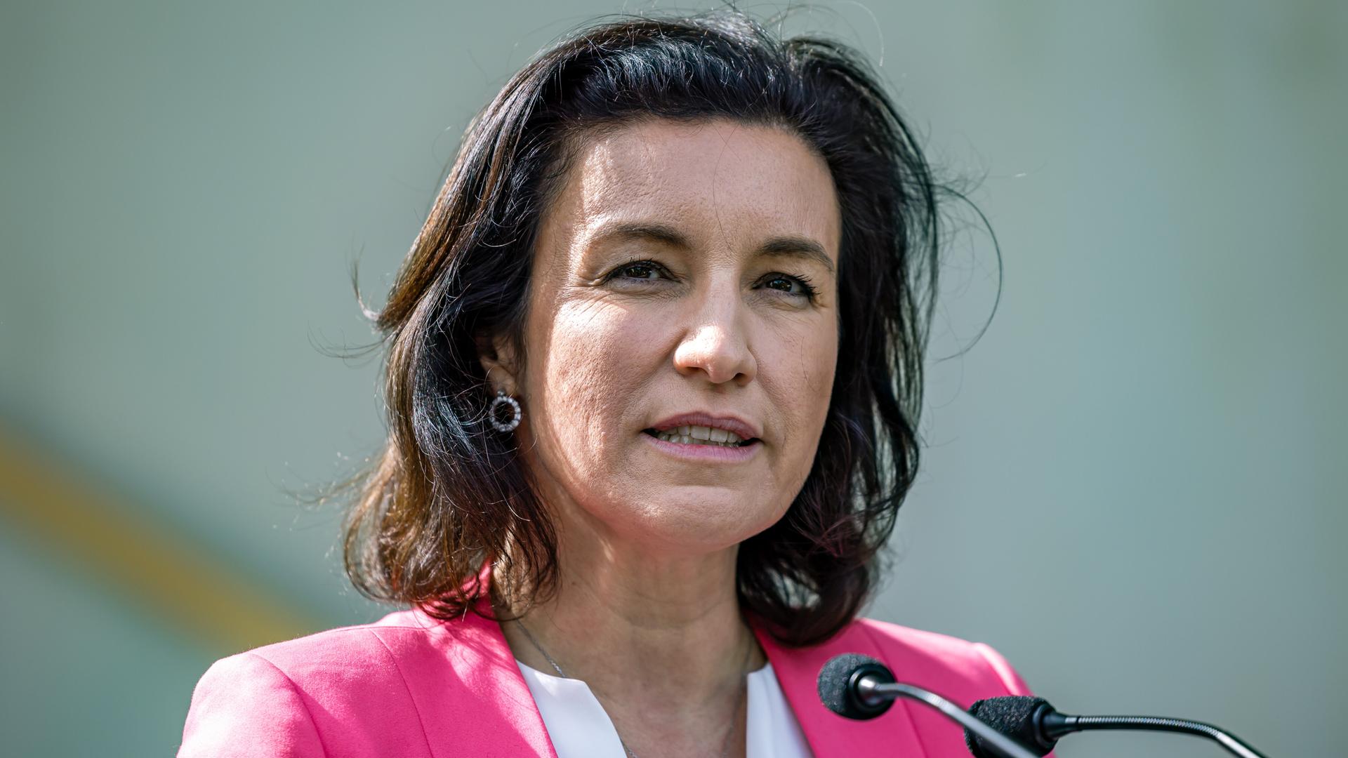 Bundesministerin für Forschung, Technologie und Raumfahrt, Dorothee Bär (CSU), im Portrait. 