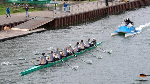 Der Deutschlandachter 2024 auf dem Dortmund-Ems-Kanal.
