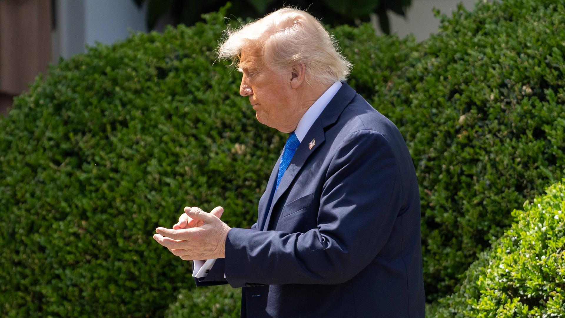 US-Präsident Donald Trump vor dem Weißen Haus US-Präsident Donald Trump vor dem Weißen Haus