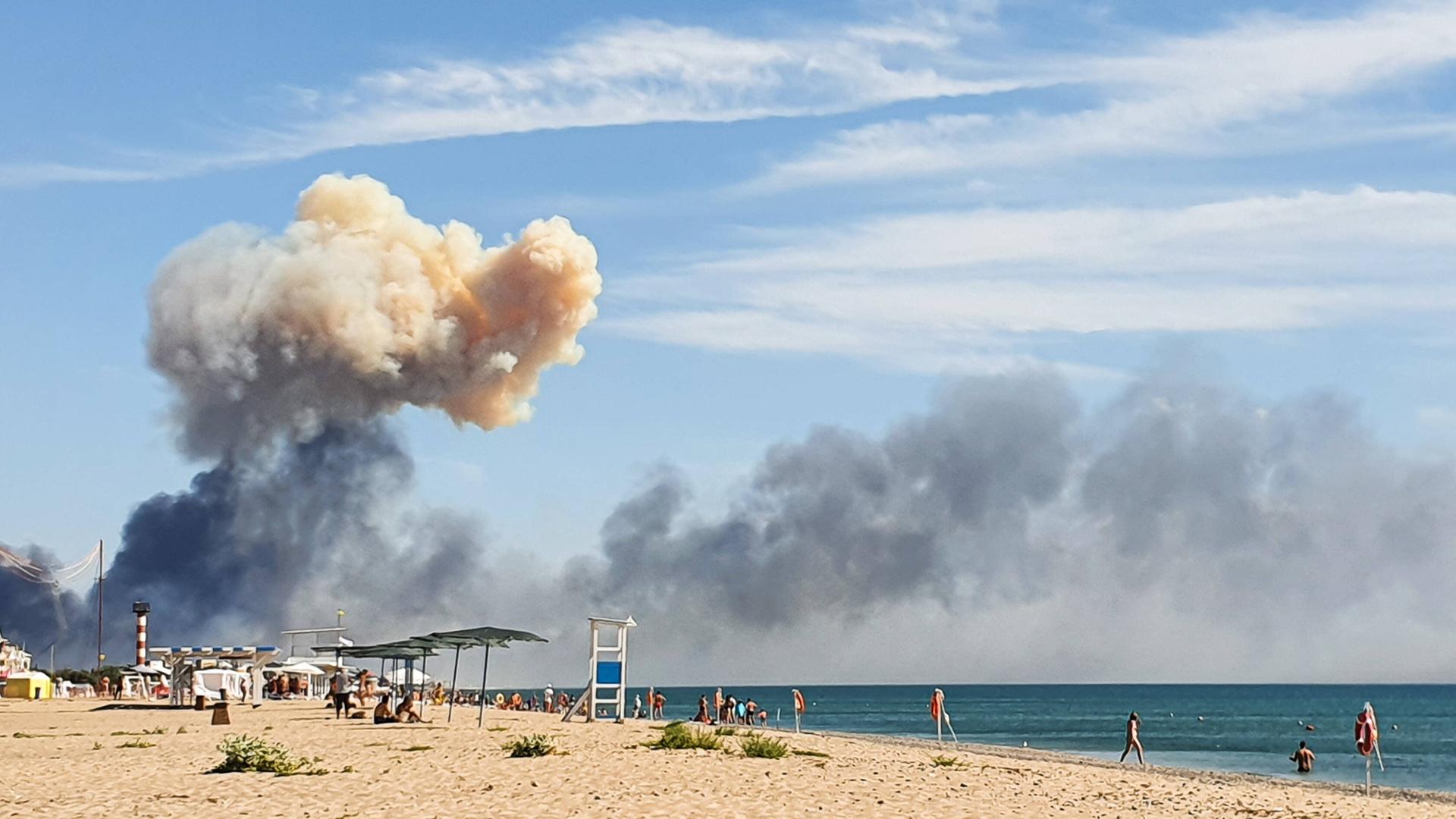 Krieg In Der Ukraine - Kiew Bekennt Sich Zu Raketenangriffen Auf Die Krim